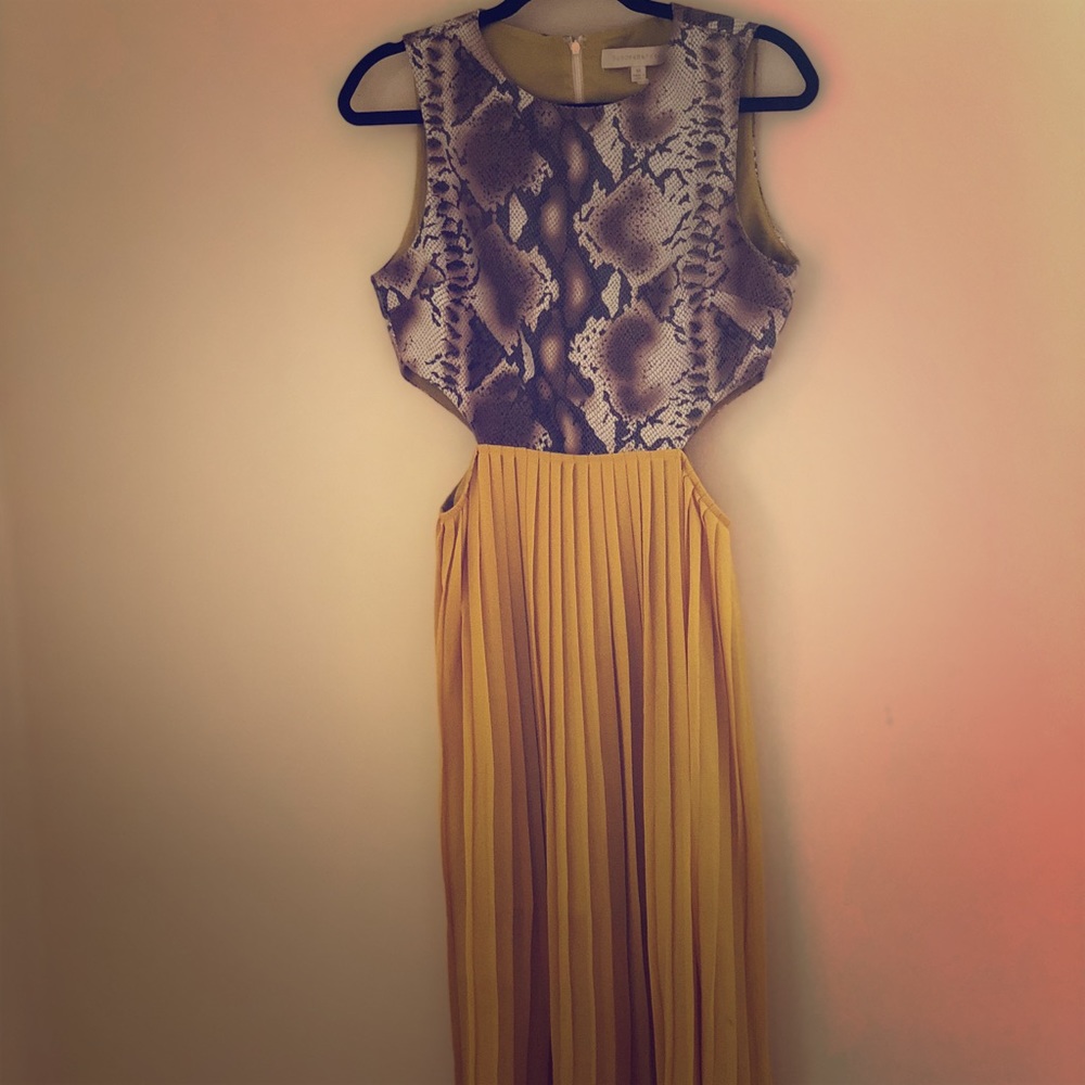 Dance & Marvel Green/Faux Snake Skin Dress